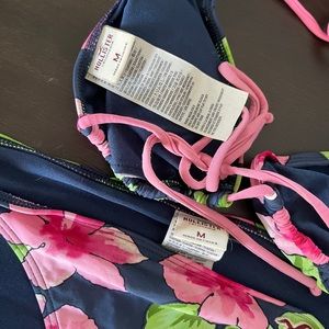 Hollister bathing suit